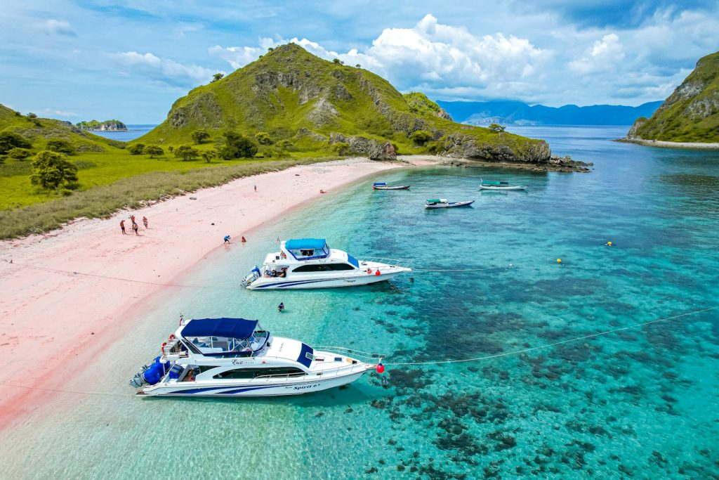 Contact / Book — Komodo Liveaboard Enquiry